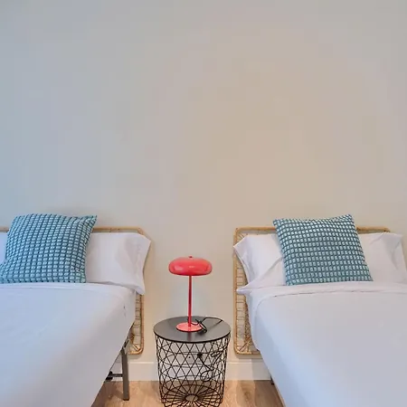 Vivienda Turistica Tivoli Centrico Y Moderno アパート ビルバオ