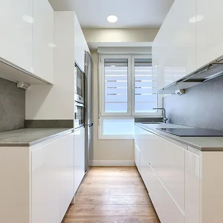Апартаменты Vivienda Turistica Tivoli Centrico Y Moderno *