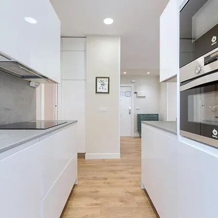 Апартаменты Vivienda Turistica Tivoli Centrico Y Moderno