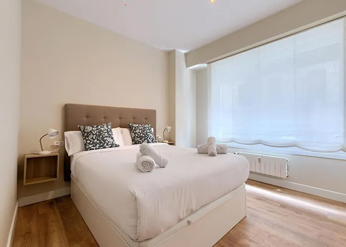 Vivienda Turistica Tivoli Centrico Y Moderno Апартаменти *