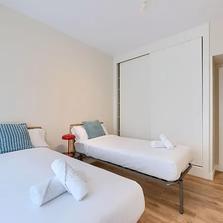 Vivienda Turistica Tivoli Centrico Y Moderno בילבאו